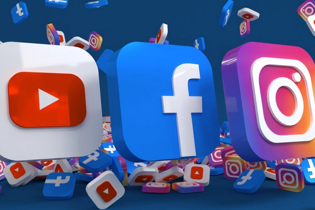 Facebook taxtdan düşdü: Azərbaycan sosial mediada Instagramı seçdi