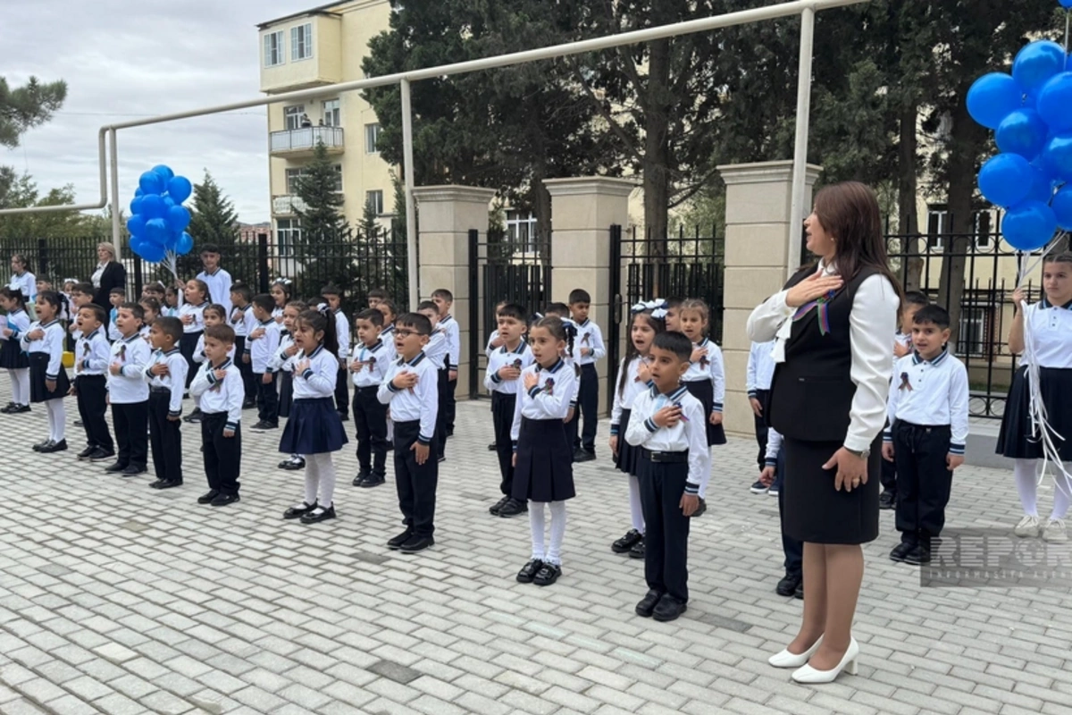 Sumqayıtda 36 nömrəli tam orta məktəbin yenidənqurmadan sonra açılışı olub Sumqayıtda 36 nömrəli tam orta məktəbin yenidənqurmadan sonra açılışı olub