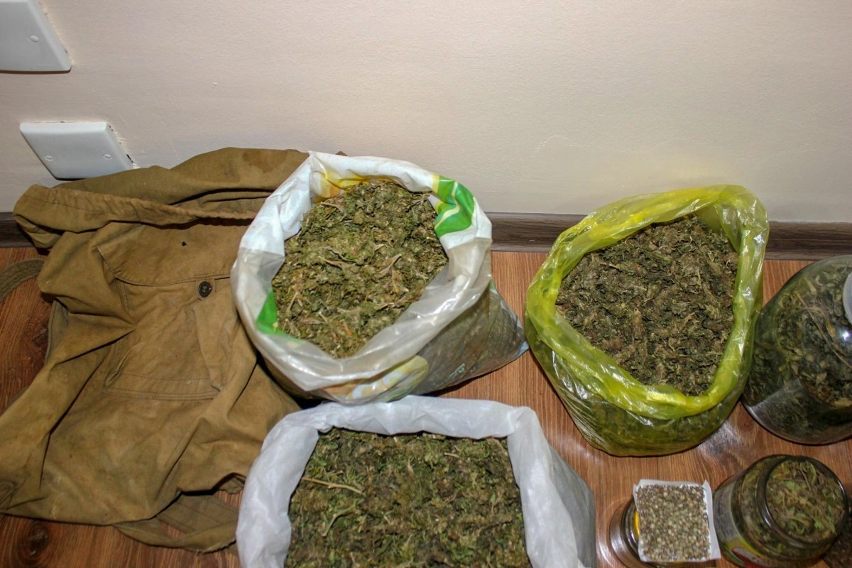Xəzər rayonunda 40 kiloqram narkotik aşkarlanıb
