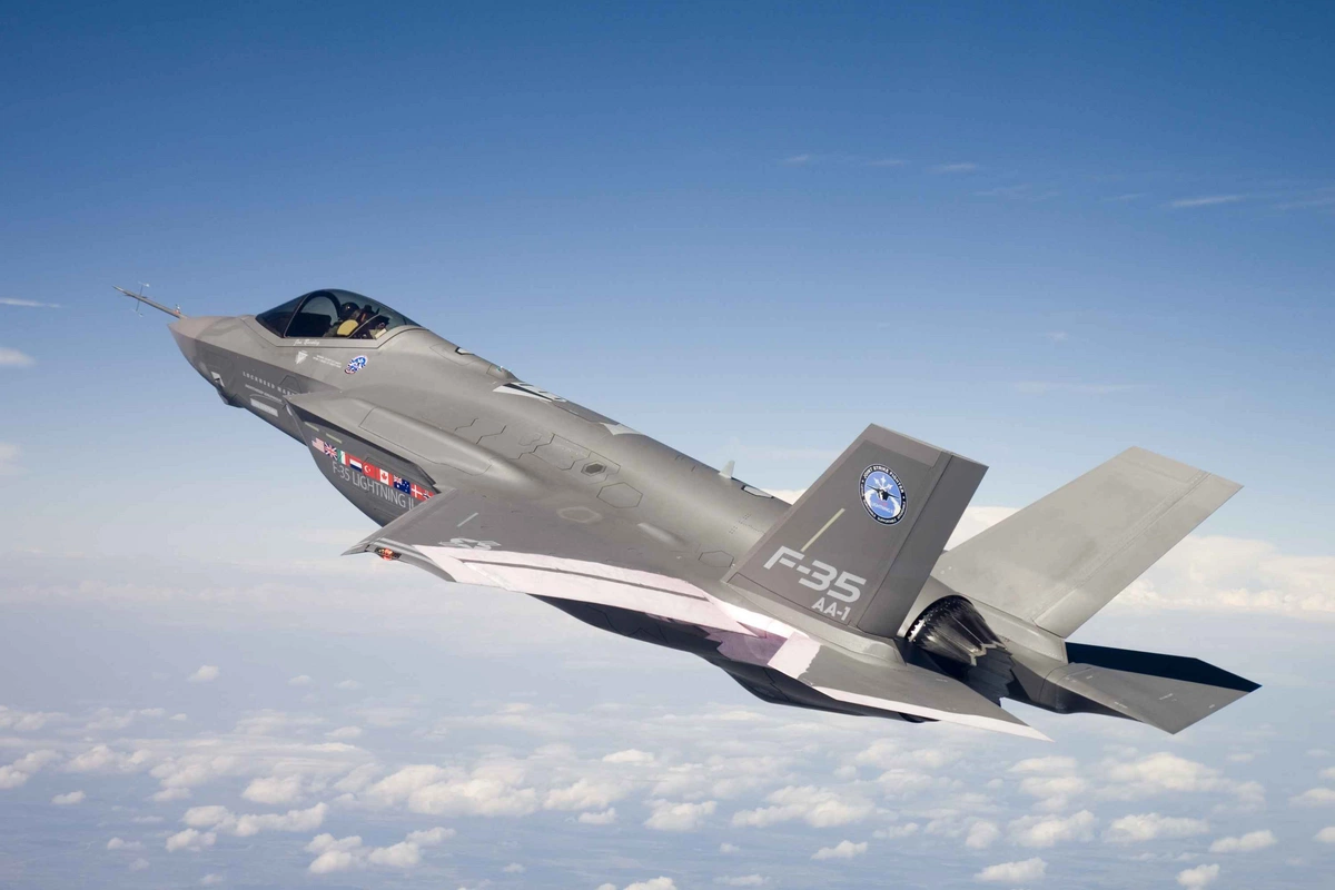 İran ABŞ-a məxsus F-35 qırıcısını vurub