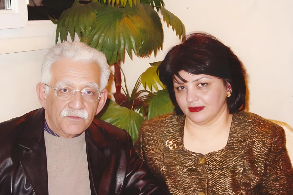 Vaqif Səmədoğlunun həyat yoldaşı: Mən istəmədim ki, övladımız olsun