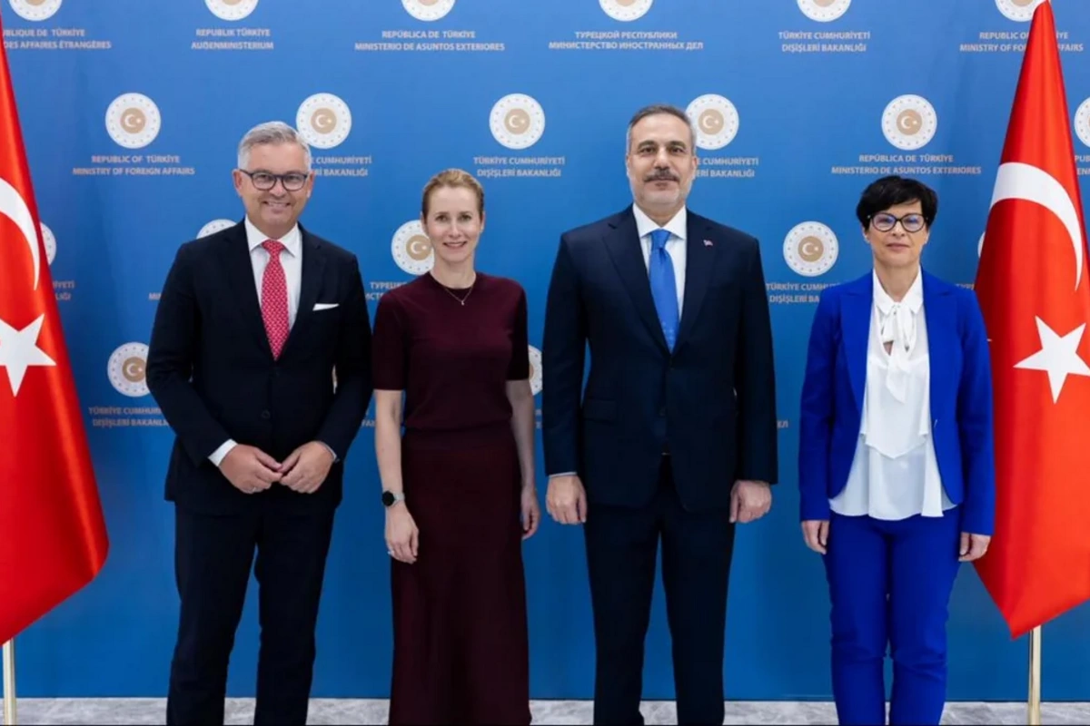 Hakan Fidan Ankarda Aİ rəsmiləri ilə görüşüb