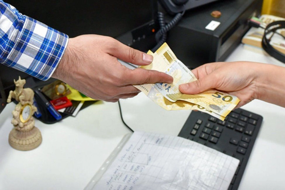 С сегодняшнего дня в Азербайджане повысились прожиточный минимум и критерий нуждаемости С сегодняшнего дня в Азербайджане повысились прожиточный минимум и критерий нуждаемости