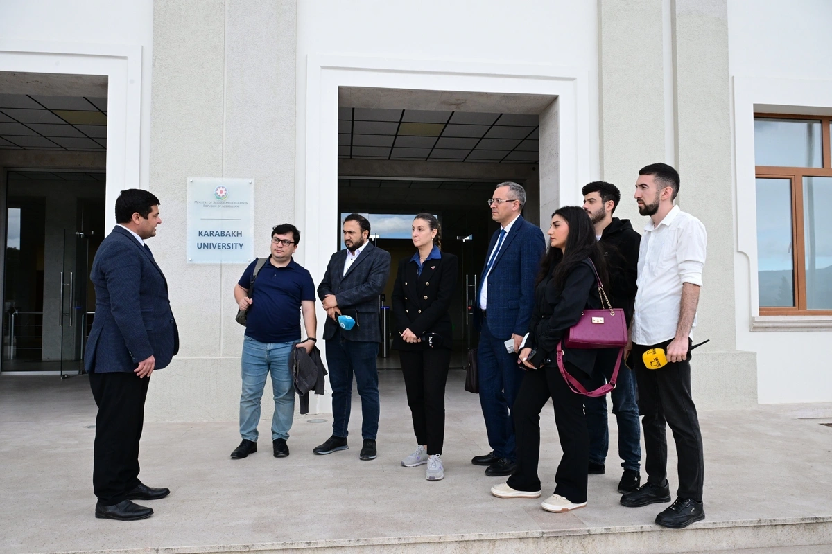 Dövlət Suverenliyi Günü münasibətilə Xankəndi şəhərinə mediatur təşkil olunub