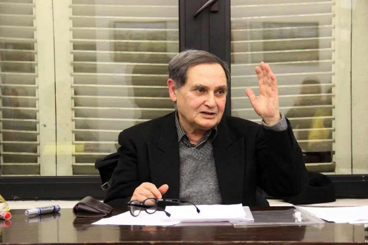 Tanınmış alim vəfat etdi Tanınmış alim vəfat etdi
