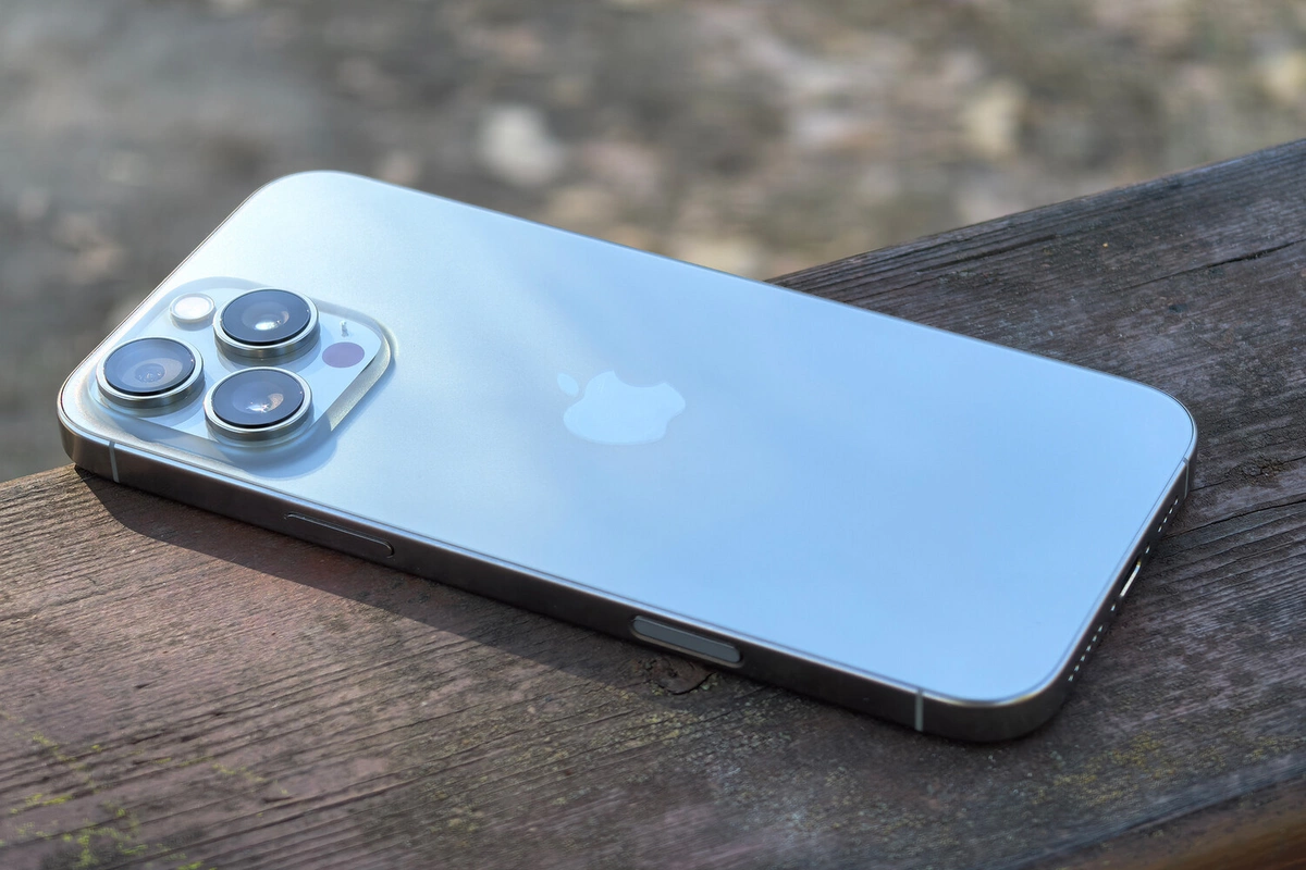 iPhone telefonlarının qiyməti 3 dəfə BAHALAŞA BİLƏR