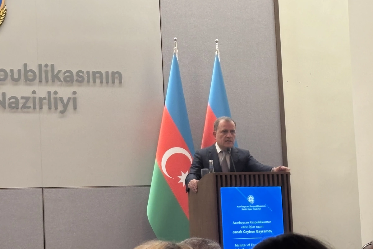 Ceyhun Bayramov və Abbas Əraqçi yaxın Şərqi müzakirə edib