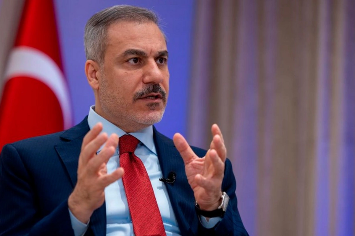 Hakan Fidan Suriyadakı münaqişələrə qısa zamanda son qoymağa çağırıb