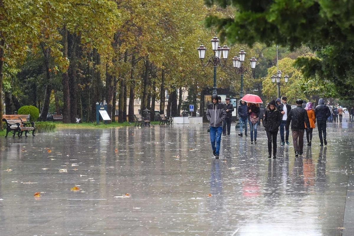 Bakıda yağıntının miqdarı 5 mm-dir - FAKTİKİ HAVA