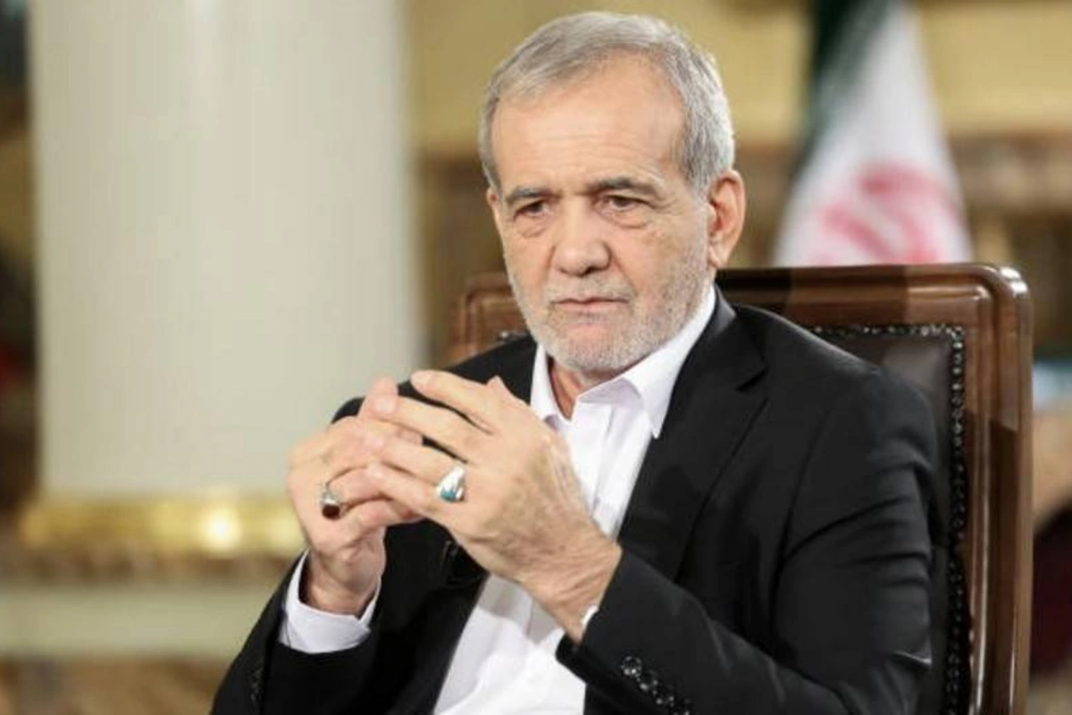 Pezeşkian Hörmüz boğazının hansı ölkələr üçün bağlandığını açıqlayıb