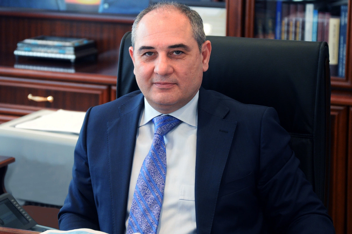 Tahir Budaqov Nəsimi Rayon İcra Başçısı təyin edilib