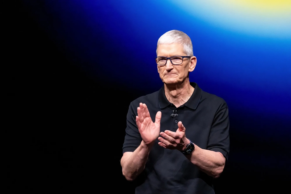 Apple CEO promised to show unprecedented innovations in 2026