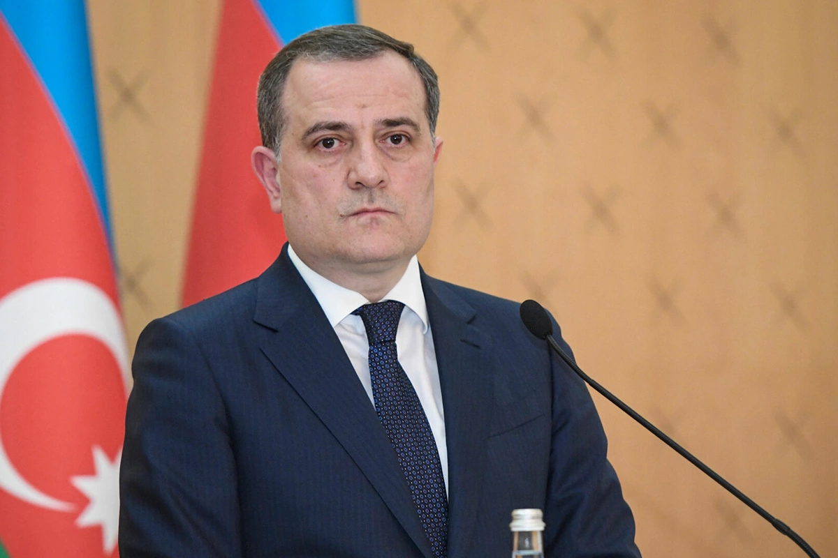 Ceyhun Bayramov: Sülhməramlıların statusu ilə bağlı Azərbaycanın təklif etdiyi anlayışlar Rusiya tərəfini qane etmədi