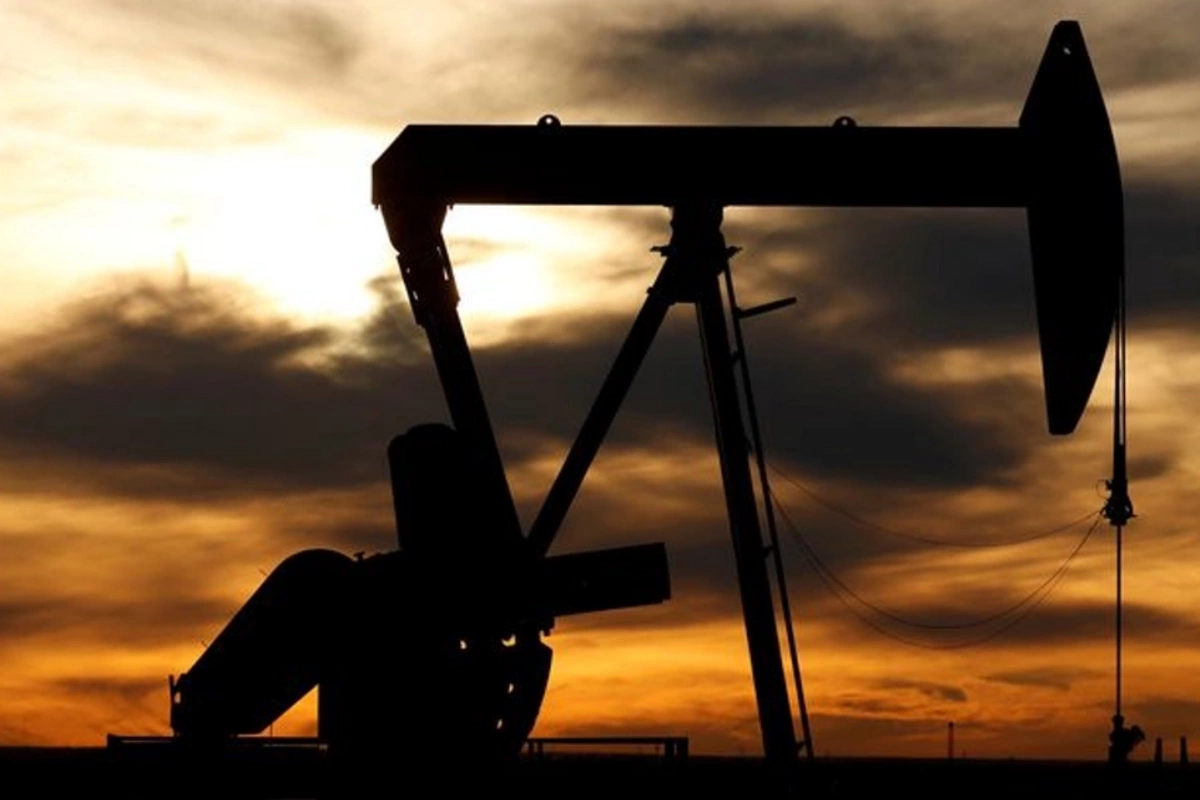 Цена Brent превысила 107 долларов впервые с 21 мая