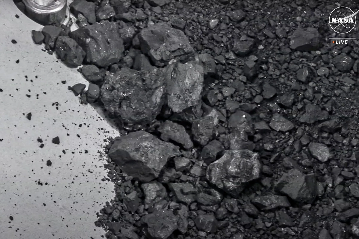 В образцах астероида обнаружили неожиданную находку