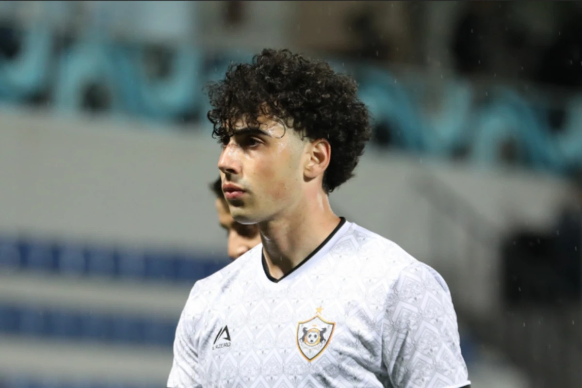 Qarabağın futbolçusu zədə səbəbindən Azərbaycan millisinin heyətindən çıxarılıb Qarabağın futbolçusu zədə səbəbindən Azərbaycan millisinin heyətindən çıxarılıb