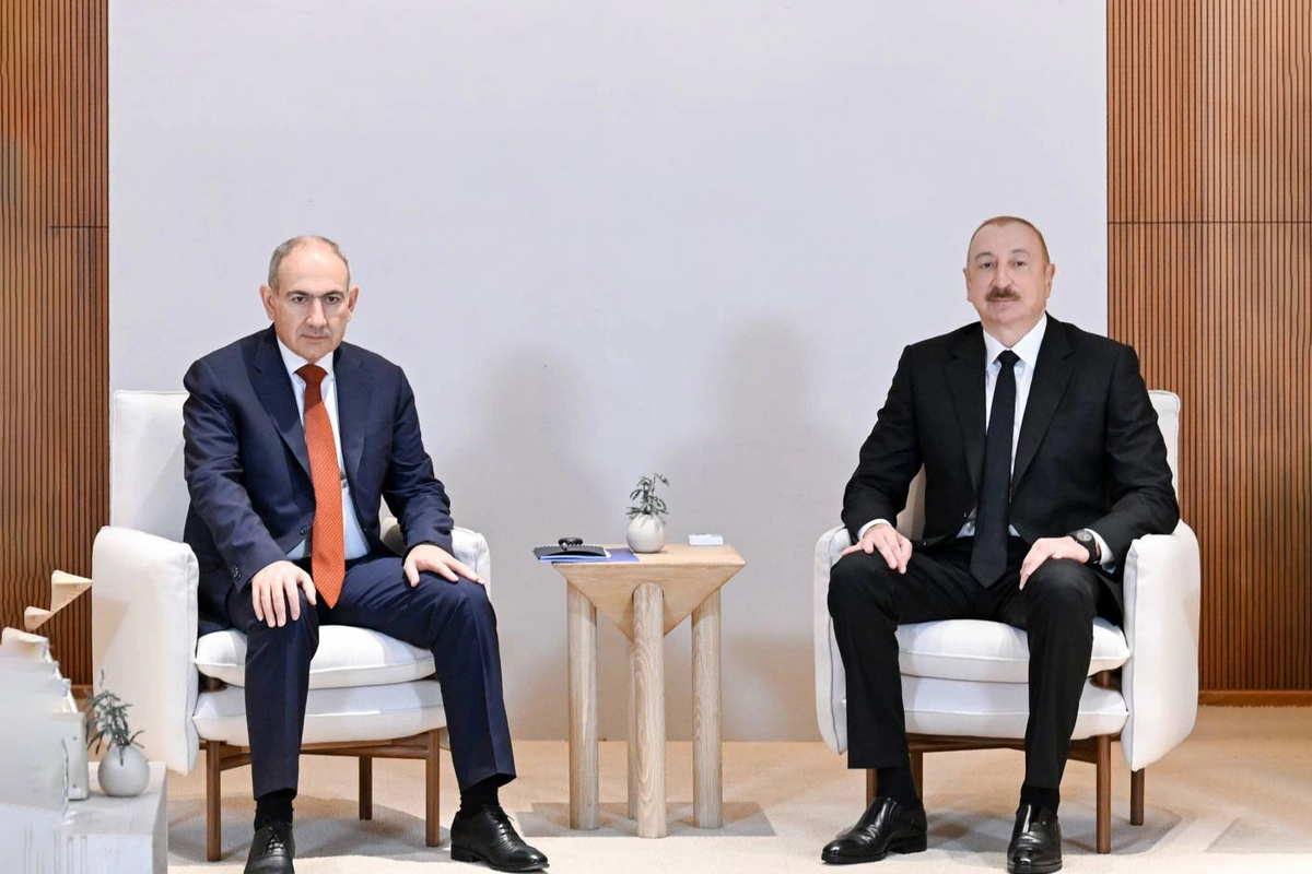 Ильхам Алиев и Никол Пашинян подтвердили готовность к укреплению мира и стабильности