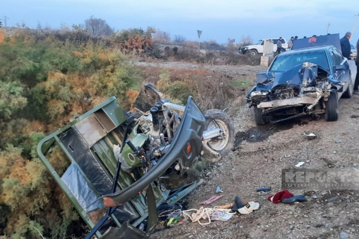 Kürdəmirdə ağır yol qəzası olub, ölən var Kürdəmirdə ağır yol qəzası olub, ölən var
