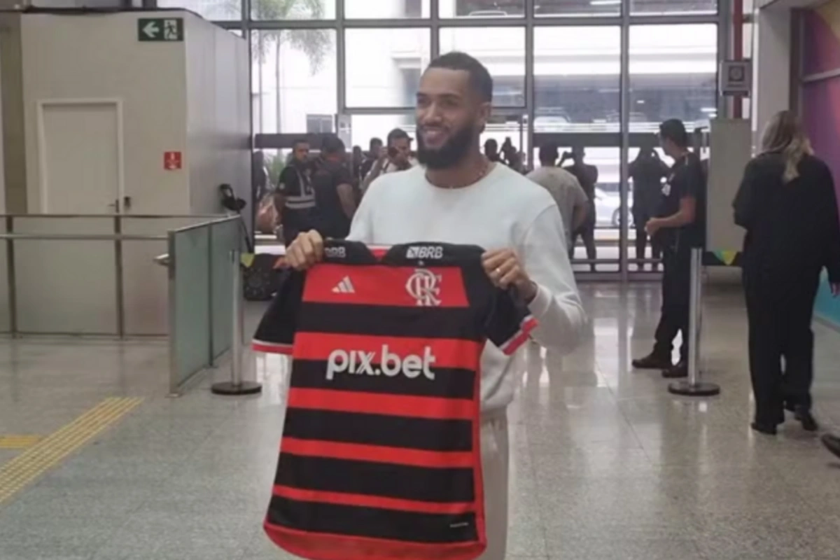 Qarabağın Flamenqoya keçən hücumçusu: Braziliyada olduğum üçün çox xoşbəxtəm Qarabağın Flamenqoya keçən hücumçusu: Braziliyada olduğum üçün çox xoşbəxtəm