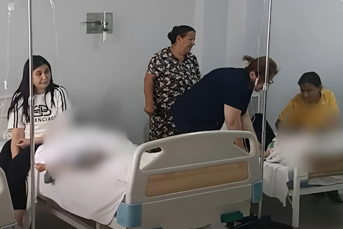 Tovuzda dönərdən zəhərlənən şəxslərin yaxınları baş verənləri DANIŞDI Tovuzda dönərdən zəhərlənən şəxslərin yaxınları baş verənləri DANIŞDI