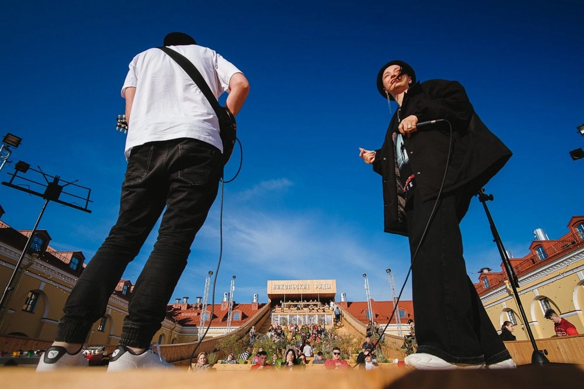 Azərbaycanlı milyarder Rusiyada böyük otel aldı