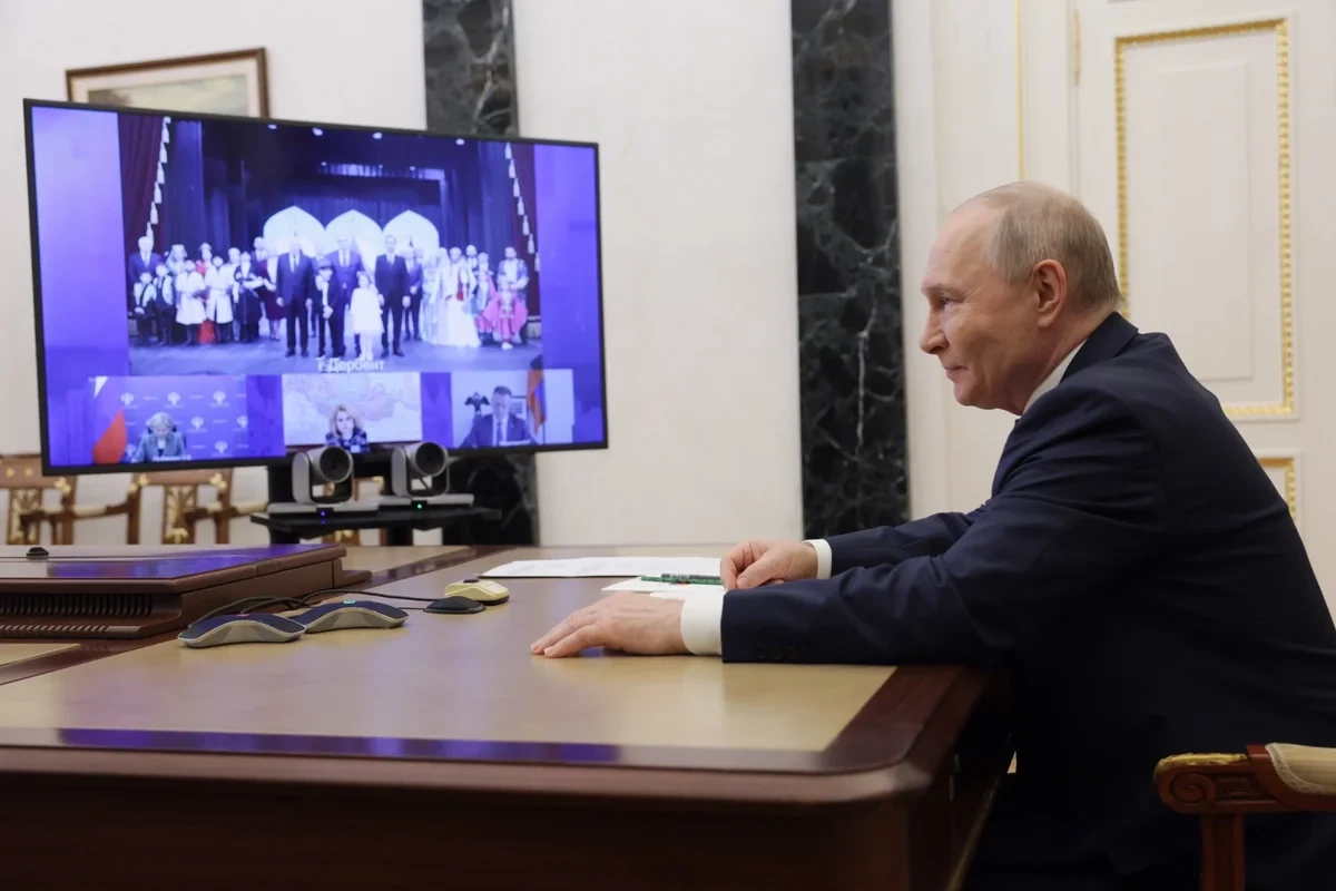 Putin: Bakı və Dərbənddəki teatrlar mədəniyyətlər arasında körpüdür