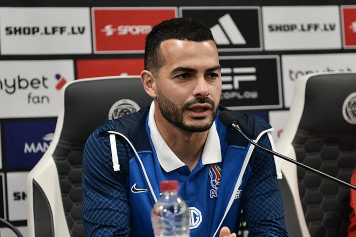 Emin Mahmudov: Azərbaycan millisində qələbə qazanacaq keyfiyyətə malik futbolçular var Emin Mahmudov: Azərbaycan millisində qələbə qazanacaq keyfiyyətə malik futbolçular var