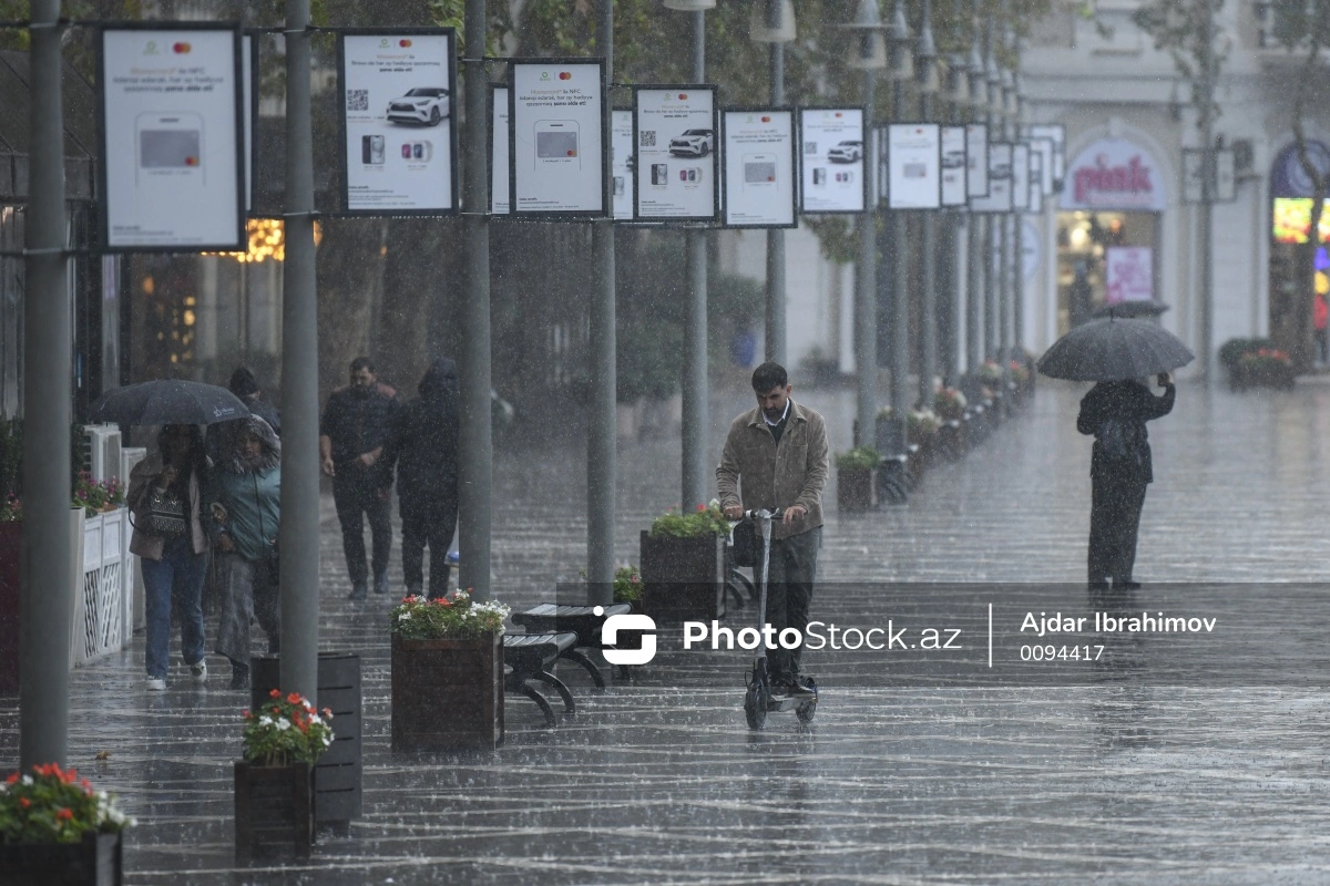 Güclü külək, leysan, 22° isti - Sabahın hava proqnozu