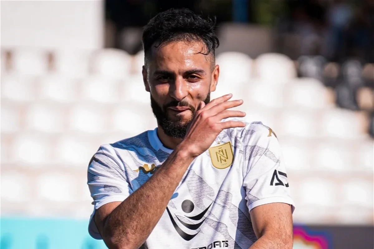 Neftçi futbolçu İmad Farajın Tunisin Esperans klubuna keçdiyini açıqlayıb