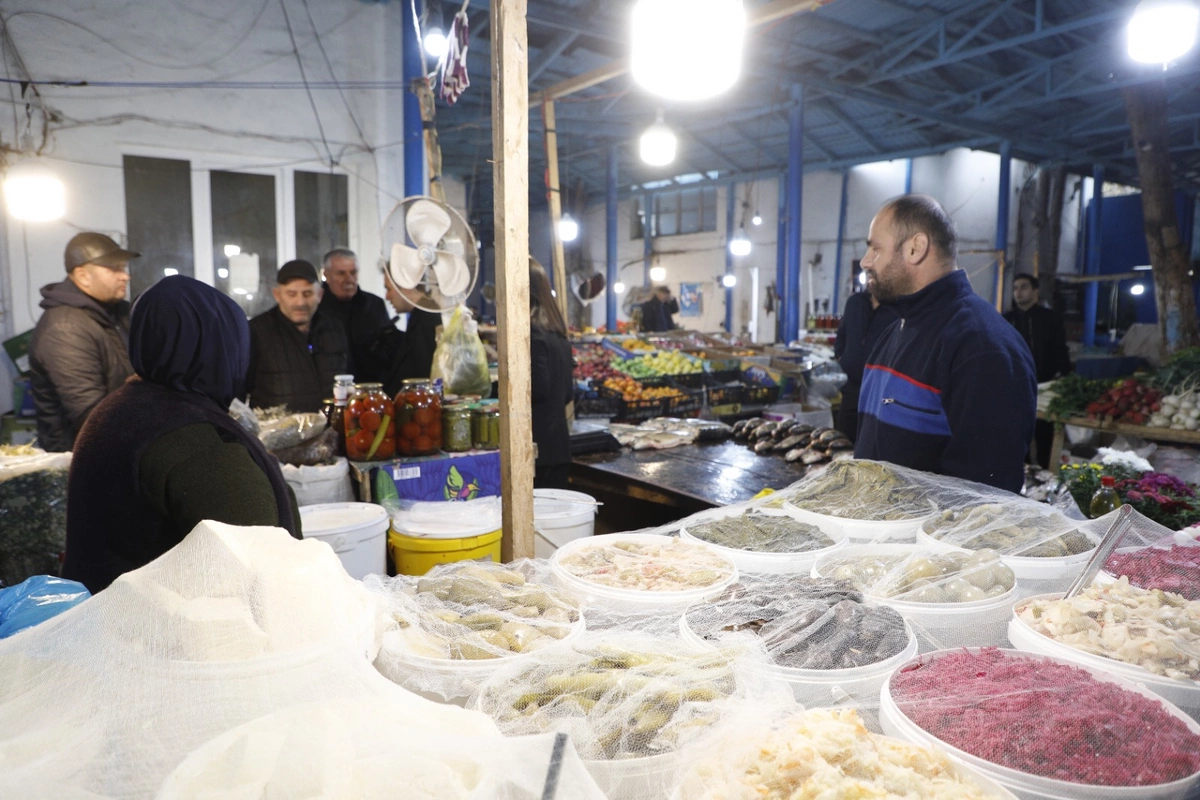 Biləcəri bazarında monitorinq keçirilib