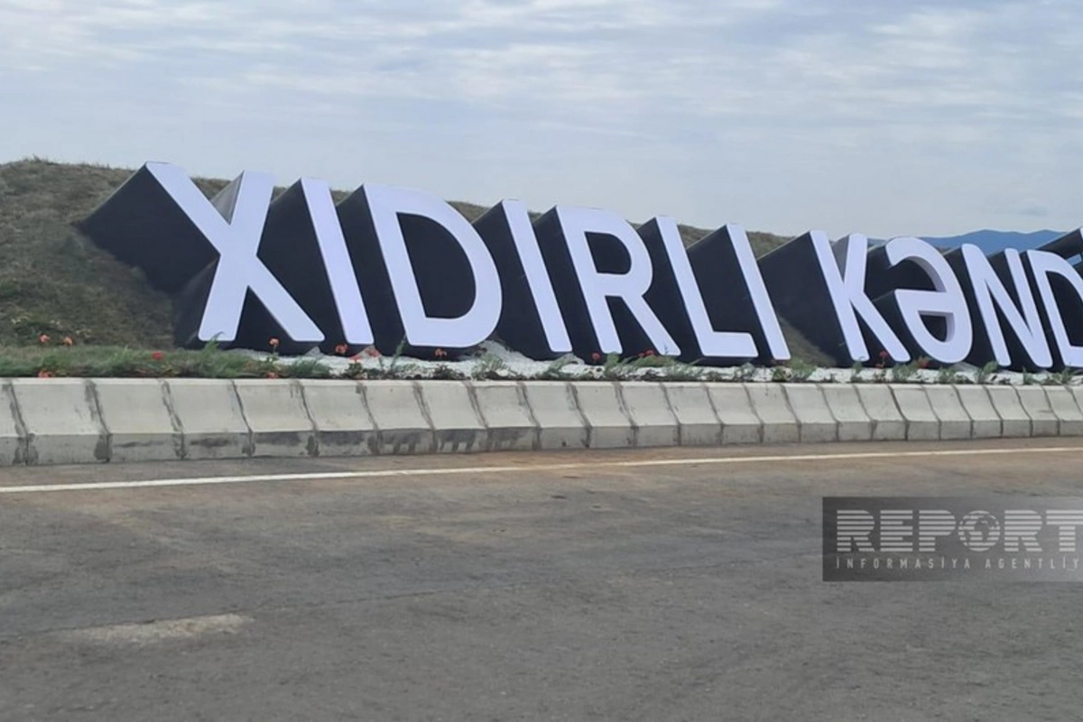Şuşa Qlobal Media Forumunun iştirakçıları Xıdırlı kəndinin bərpası ilə tanış olub Şuşa Qlobal Media Forumunun iştirakçıları Xıdırlı kəndinin bərpası ilə tanış olub