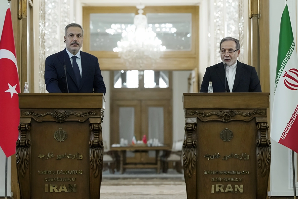 İran Türkiyəyə raket atılması iddialarını rədd edir