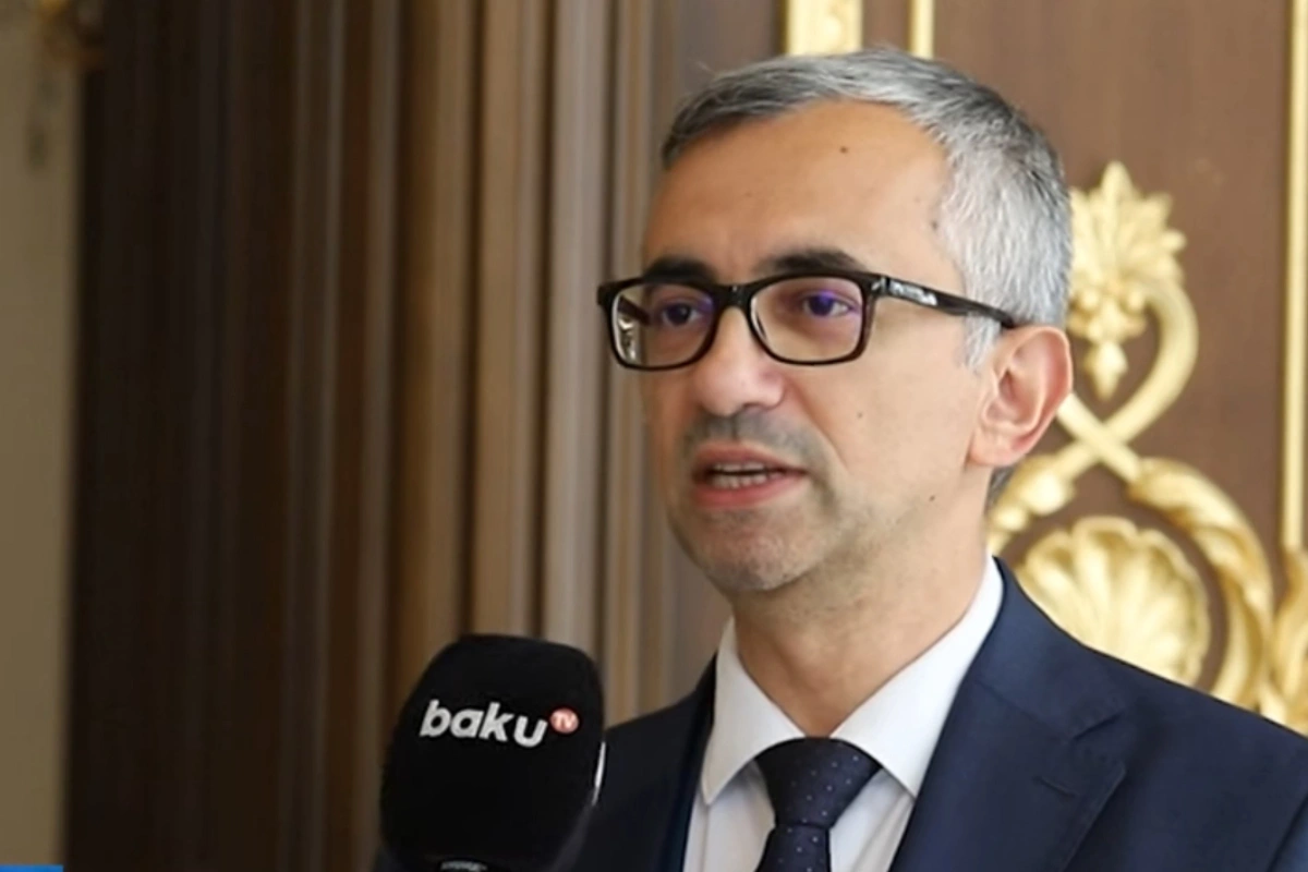 Fuad Hüseynəliyevdən TƏKLİF: Jurnalistlər üçün dini sahədə treninqlər keçirilsin Fuad Hüseynəliyevdən TƏKLİF: Jurnalistlər üçün dini sahədə treninqlər keçirilsin