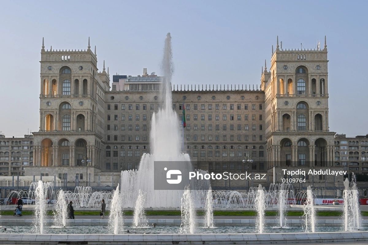 Sənət adamları Mədəniyyət Nazirliyi ilə üz-üzə: Kim haqlıdır?