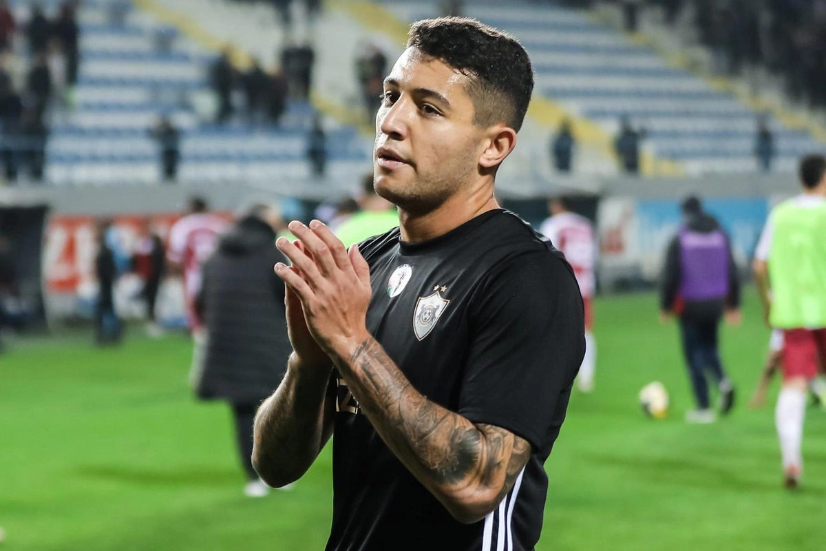 Ançelotti Qarabağın futbolçusunu istəyir