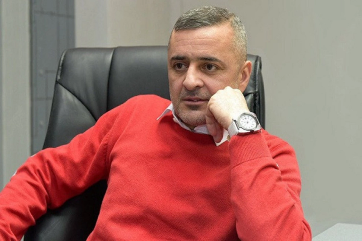 Azərbaycanda teatr direktoru istefa verdi