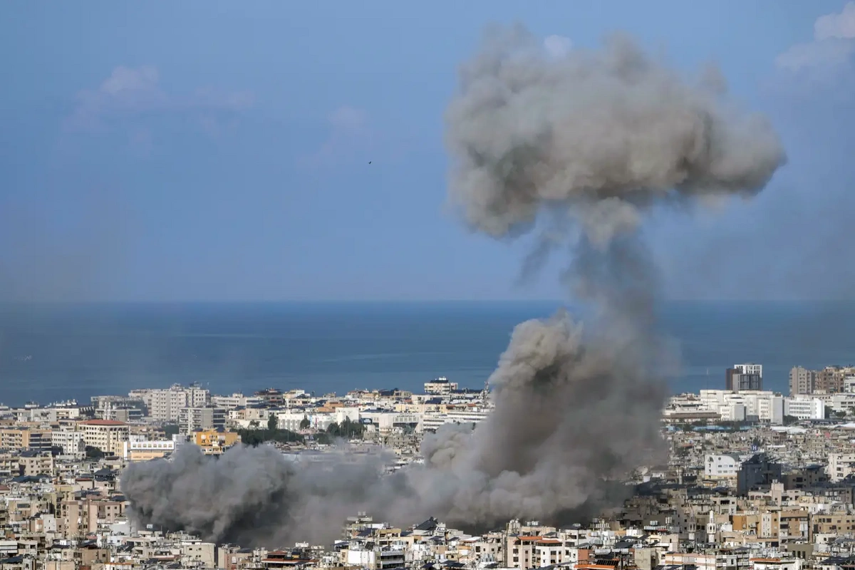 İsraildə əhaliyə toplaşmağa və işləməyə icazə verilir