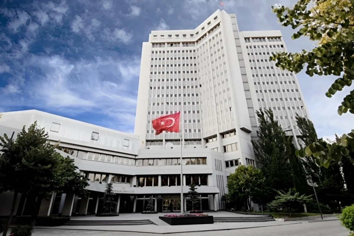 Türkiyə XİN Azərbaycanı Dövlət Bayrağı Günü münasibətilə təbrik edib Türkiyə XİN Azərbaycanı Dövlət Bayrağı Günü münasibətilə təbrik edib