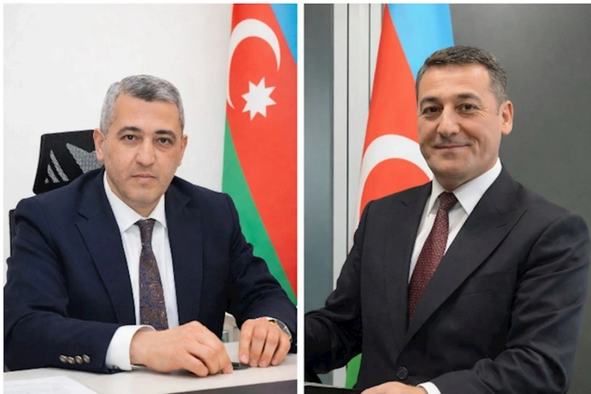 Direktor müavinini işdən çıxardı