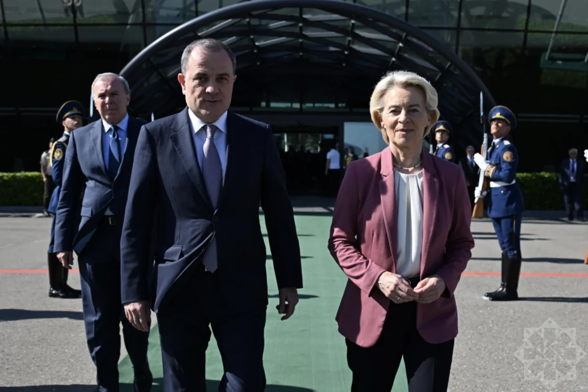 Ursula Fon der Lyayenin Azərbaycana səfəri başa çatıb
