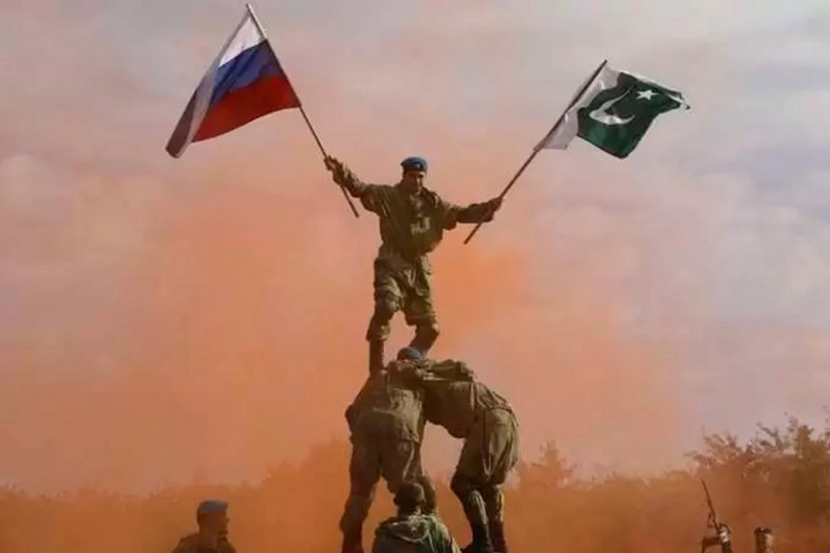 Rusiya və Pakistan hərbçiləri birgə taktiki təlimlər keçirir Rusiya və Pakistan hərbçiləri birgə taktiki təlimlər keçirir