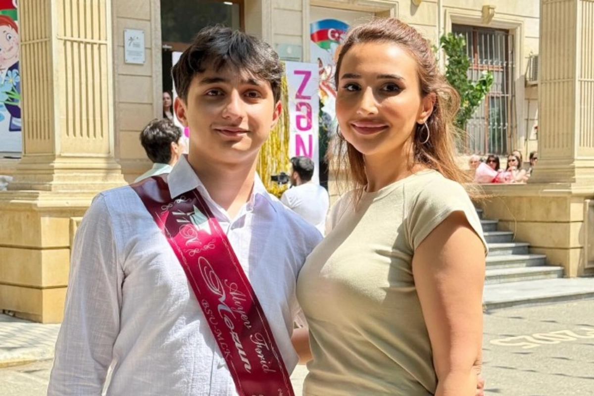 Azərbaycanlı aparıcının oğlu məzun oldu Azərbaycanlı aparıcının oğlu məzun oldu