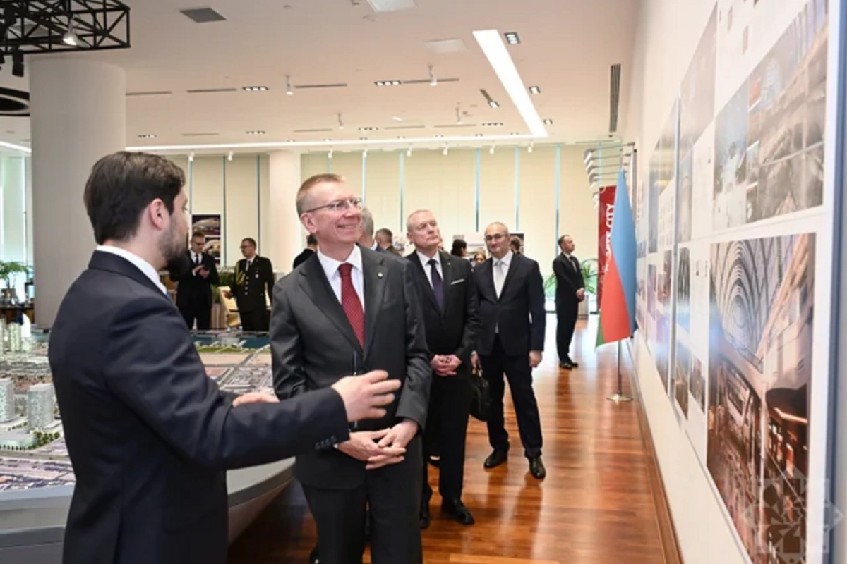 Latviya Prezidenti Edqars Rinkeviçs Bakı Ağ Şəhərdə olub