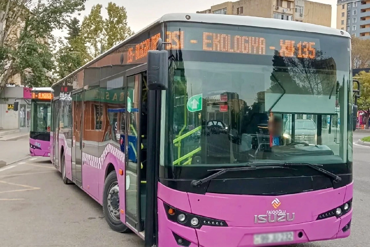 Xırdalanı Memar Əcəmi metrosu ilə əlaqələndirən avtobuslar dəyişdirilir