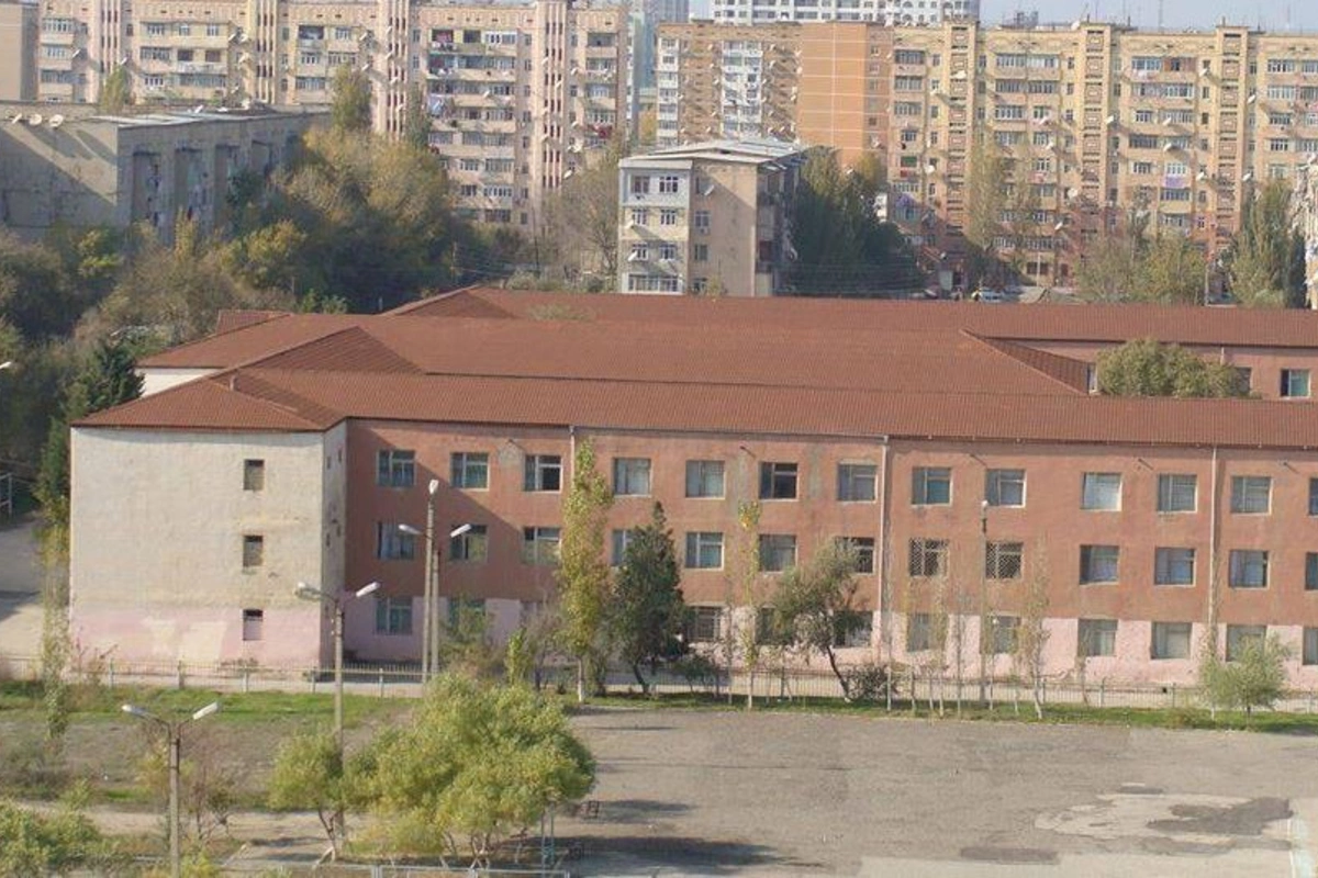 Məktəbdə döyüldüyü iddia edilən şagirdlə bağlı ekspertiza təyin edilib, araşdırma aparılır