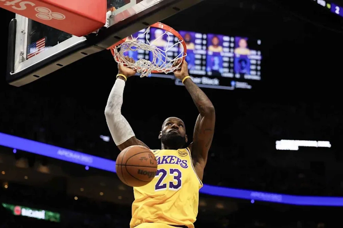 Lebron Ceyms NBA-da rekord qırdı