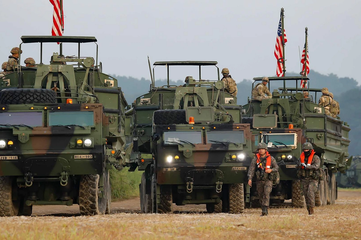 ABŞ quru əməliyyatına başlamaq üçün İrana minlərlə əsgər göndərməyə hazırlaşır