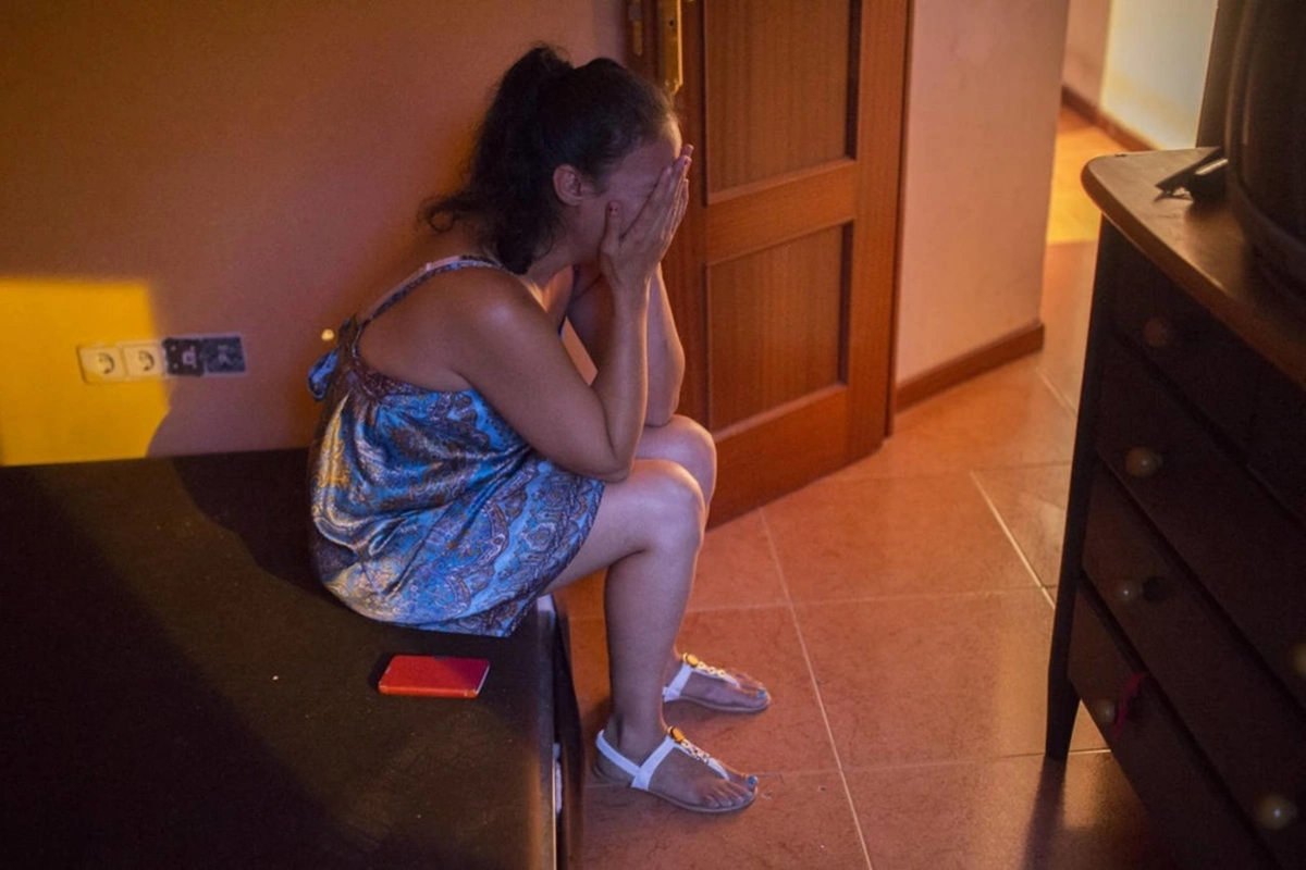 21 yaşlı Ləman bacısının həyat tərzinin qurbanı olub - Əri ilə mübahisəsi yaranıbmış