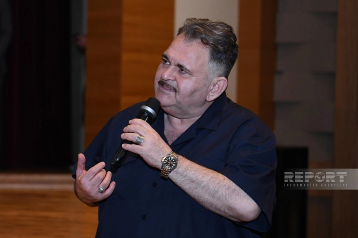 Ayaz Salayev: The word filmində insan psixologiyasının işlənməsi cəhdi var Ayaz Salayev: The word filmində insan psixologiyasının işlənməsi cəhdi var
