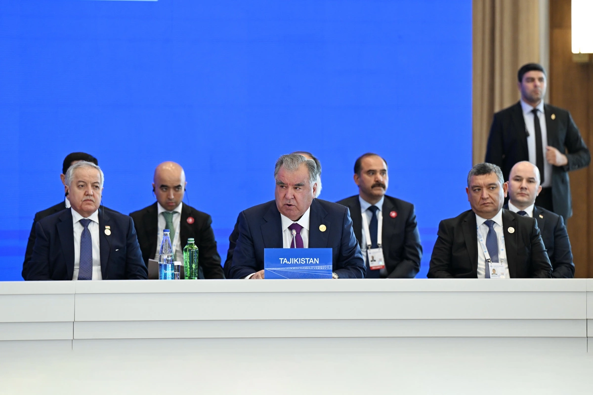 Emoməli Rəhmon: Tacikistan ECO-ya üzv ölkələrlə ticarət dövriyyəsini artırmaqda maraqlıdır Emoməli Rəhmon: Tacikistan ECO-ya üzv ölkələrlə ticarət dövriyyəsini artırmaqda maraqlıdır